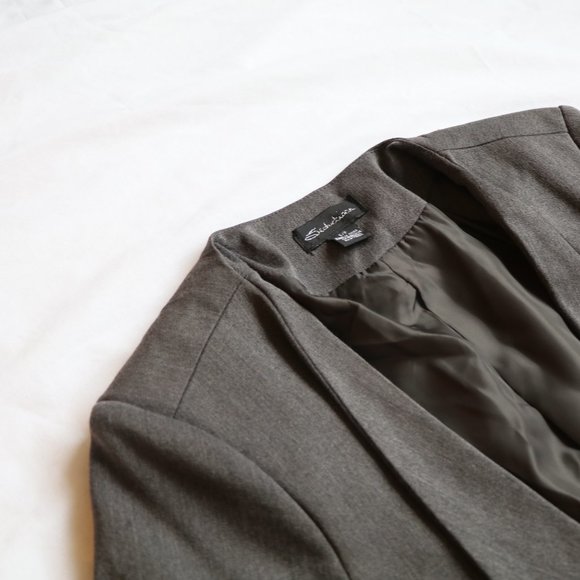 Dark Grey Ladies Blazer - Picture 3 of 3